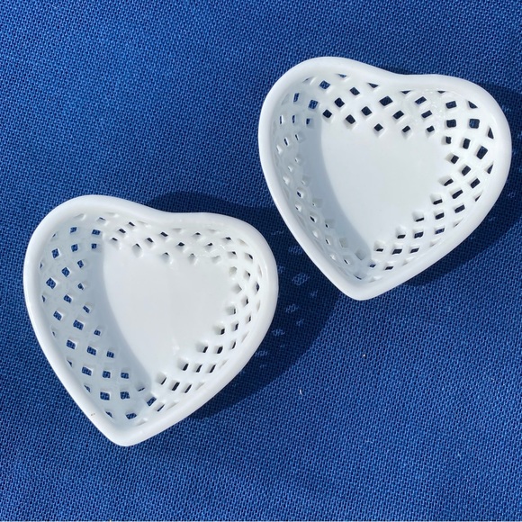 3 Porcelain Hearts π€π€π€ - Picture 8 of 10